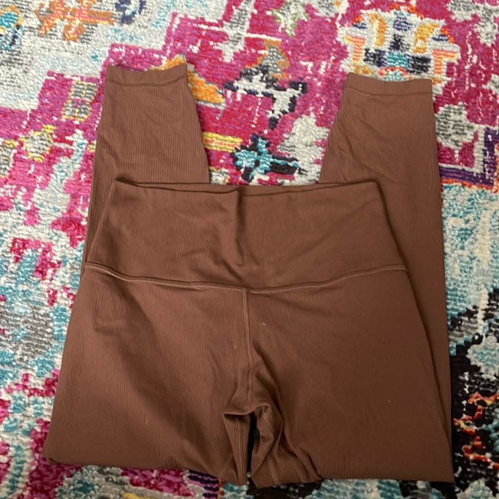 Lulu lemon leggings